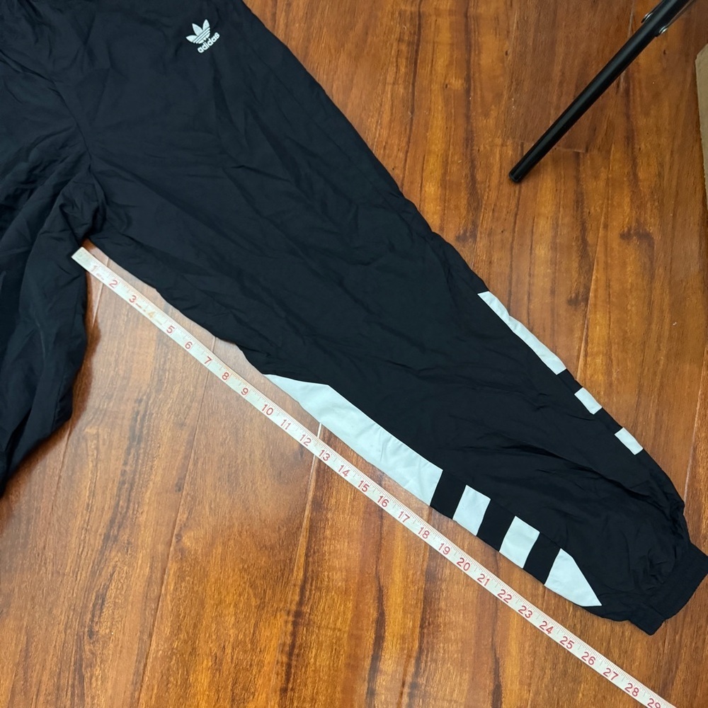 Adidas Logo Sweatpants Windbreaker Vintage Size XS - Picture 11 of 11